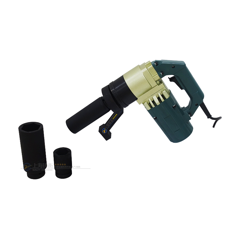 �ߏ�(qi��ng)��˨Ť����늄�(d��ng)����