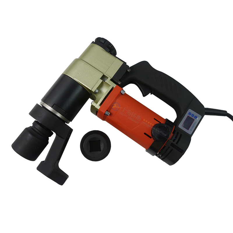 �ߏ�(qi��ng)��˨Ť����늄�(d��ng)����