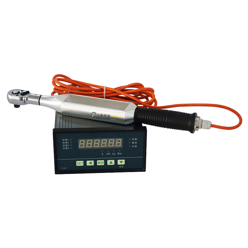 ���@Ť������